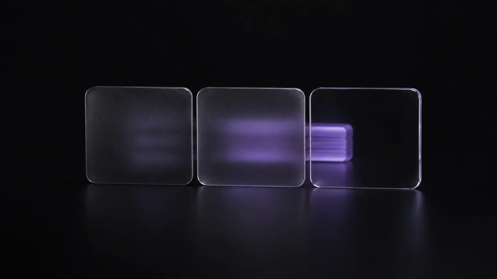 Illustration: three glass panes with increasing transparency from left to right.